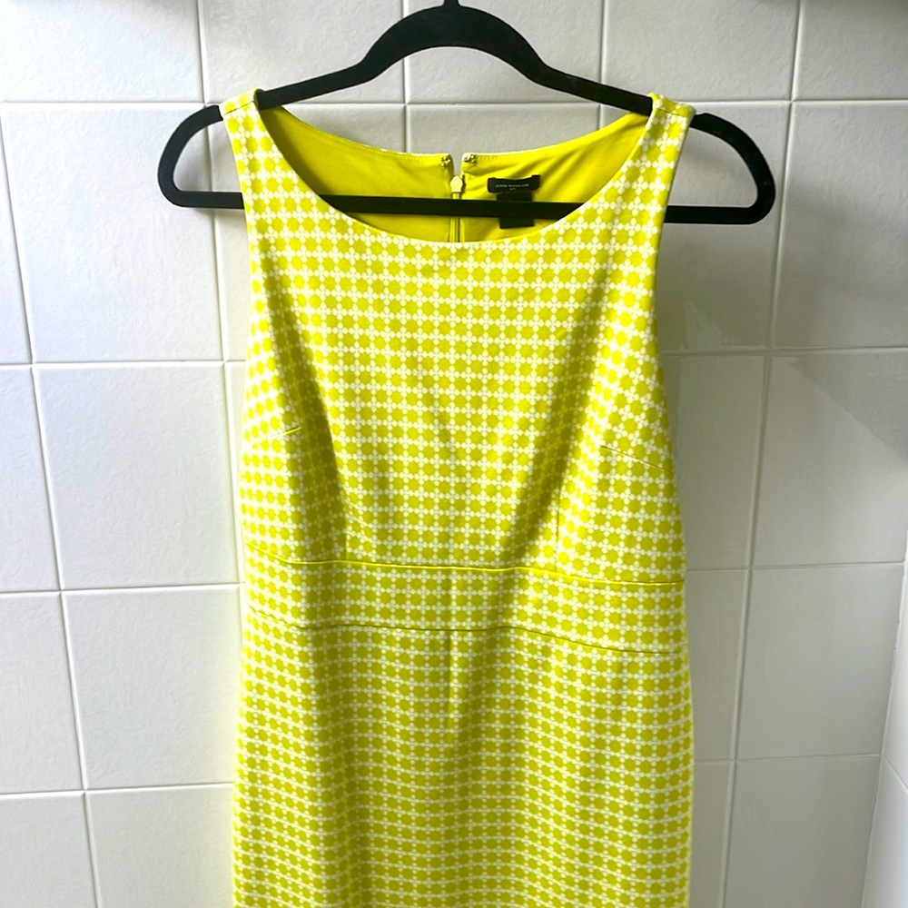 Ann tayla size small green suit dress